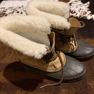 Brown Sorel Boots, Women's size 9